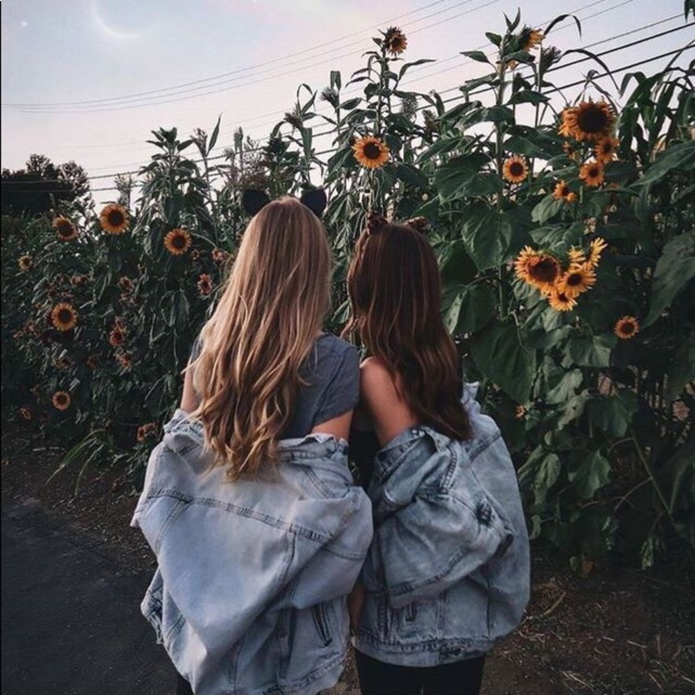 Meet your Posher, Lea